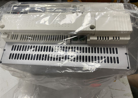 De Servomotoraandrijving 3 de Bestuurder 200V van MFDDTB3A2 5Kw Gelijkstroom van de Fase Servomotor