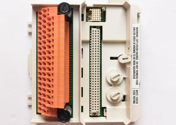Uitgebreide MTU Ethernet het Signaalterminals van de de Analoge Outputmodule 50V S800 2x16 van TU833 3BSE038726R1