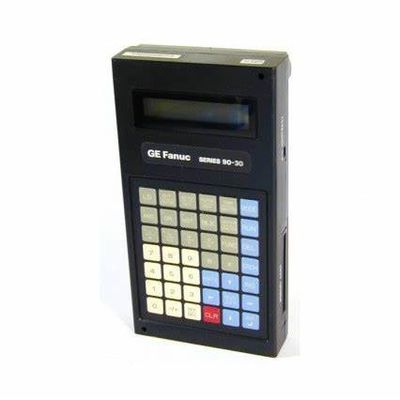 IC693PRG300 2 VORMT LIJN/16 KARAKTERS VERTONING 42 SLEUTELS PLC EN I/O PARAMETERS