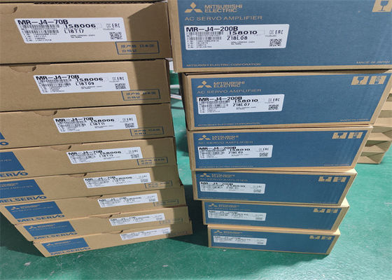 M.-j4-200B Elektrische Servo de Aandrijvings Handversterker 200V AC van Mitsubishi Fuji Servo