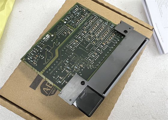 1746-OB32 overtollige Afzonderlijke PLC SLC 500 van Allen Bradley van de Voedingmodule