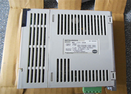Industriële AC Servo NIEUWE de Aandrijvings M.-j2s-20A Servoversterker van Mitsubishi