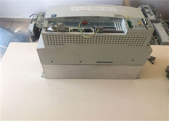 Lenze EVS9326-ET SERVOCONTROLLER 9300 SERIE 400/480 VAC 11 KW (14,75 PK)
