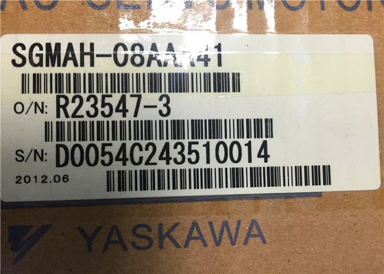 GLOEDNIEUWE Yaskawa AC Industriële sgmah-08AAA41 750W 200V 3000RPM