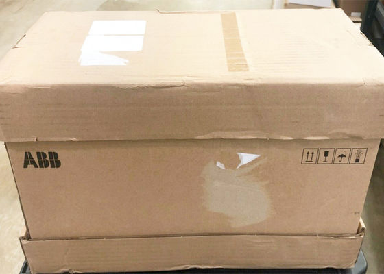 Acs880-04-585a-3 de Aandrijvingsmodules van de frequentieomschakelaar 3AUA0000139073 585A ACS880