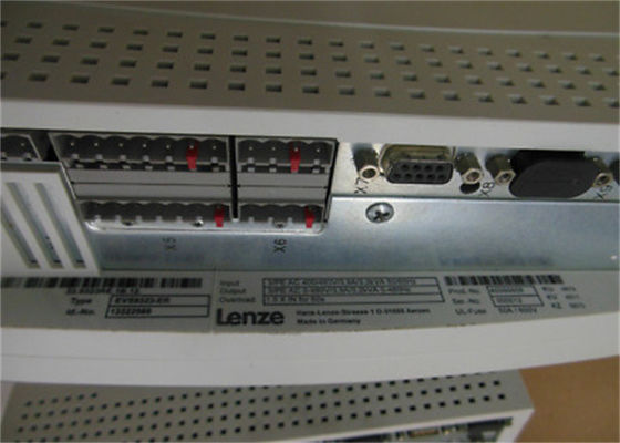 Het SERVOcontrolemechanisme van Lenze evs9323-ER 9300 REEKSEN 400/480 de INGEBOUWDE EENHEID VAC van 1,5 kW (2 HP)