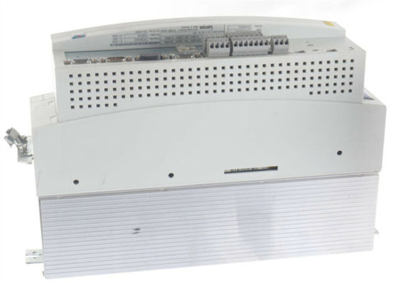 Lenzeevs9324-civ003 SERVOcontrolemechanisme 9300 REEKSEN 400/480 VAC 3,0 kW (4 HP)