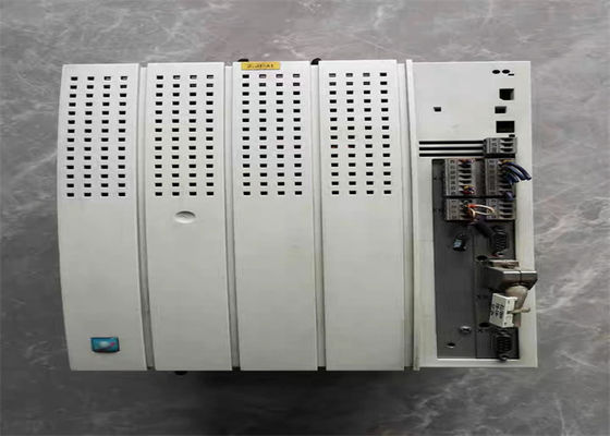 Lenze evs9324-ET SERVOcontrolemechanisme 9300 REEKSEN 400/480 VAC 3,0 kW (4 HP)