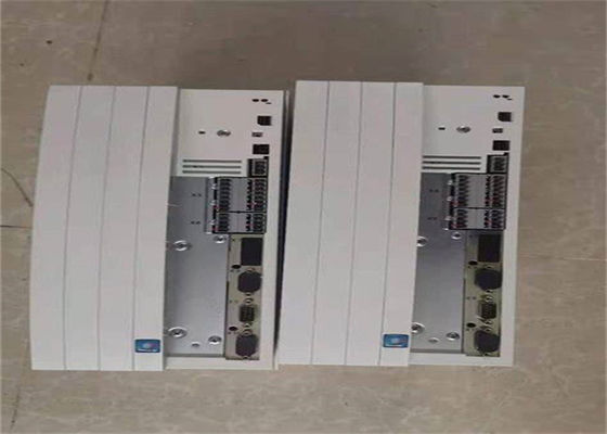 Het SERVOcontrolemechanisme van Lenze evs9328-EP 9300 REEKSEN 400/480 VAC 22-30 kW (29.5-40.2 HP)