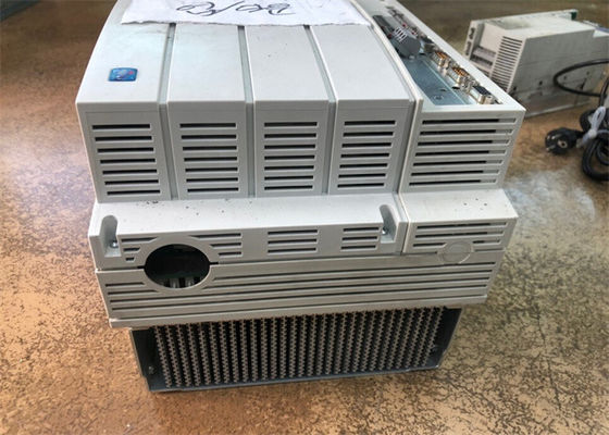 Lenzeevs9328-esv004 SERVOcontrolemechanisme 9300 REEKSEN 400/480 VAC 22-30 kW (29.5-40.2 HP)