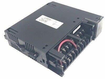 DE OUTPUTmodule 8 PUNT 2 AMPÈRE 120/240 VAC VAN GE IC693MDL330