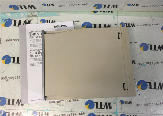 De Industriële Servoaandrijving YASKAWA sgds-08A72A 750W van 50/60HZ SERVOPACK