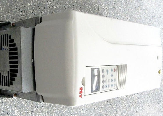Acs800-u31-0020-5 frequentieomschakelaar 68672929 de Enige Aandrijving 31A van ACS800