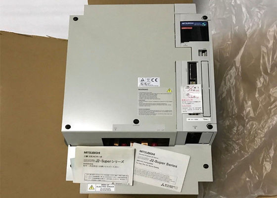 Industriële AC SERVO de VERSTERKER M.-j2s-15KB4 Aandrijving van Mitsubishi Electric 15kw NIEUW in voorraad