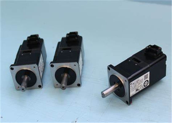 LINEAIRE MOTOR YASKAWA sglfw-1ZA380BP 0W 2400N/M Nieuwe Origineel van 1120RPM*NIB 200V 17.5A