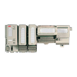 ABB 3BSE038726R1 heeft tot 16 I/O kanalen en twee verbindingen van het procesvoltage