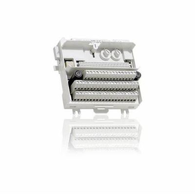 ABB 3BSE013236R1 8 GESMOLTEN MACHTSafzet 8 SIGNAALterminals 50 V UITGEBREIDE MODULE