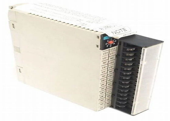 MODULE 8 OUTPUT ANALOOG -10 TOT 10 V 8X 1-5 V VAN DE OMRONc200h-da003 OUTPUT