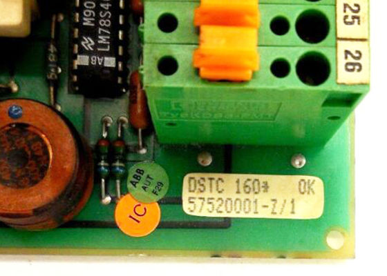 DSTC 160 PLC van de Verbindingseenheid 57520001-z Programmeerbaar Logicacontrolemechanisme Module