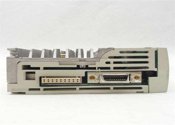 SERVO NIEUWE de VERSTERKER M.-C10A 100W 200-230V 50/60Hz 0.85A Industriële Aandrijving van MITSUBISHI AC