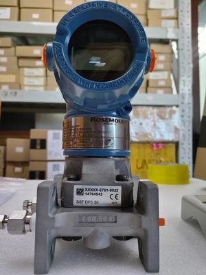 Rosemount 5408 26 GHz FMCW met het unieke voltage van de de spaander Lage 12V gelijkstroom lancering van de energie efficiënte radar