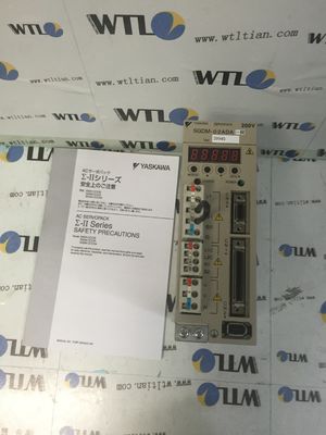 50 de Industriële Servo Gloednieuwe Aandrijving YASKAWA sgmd-02ada-r SERVOPACK van 60HZ