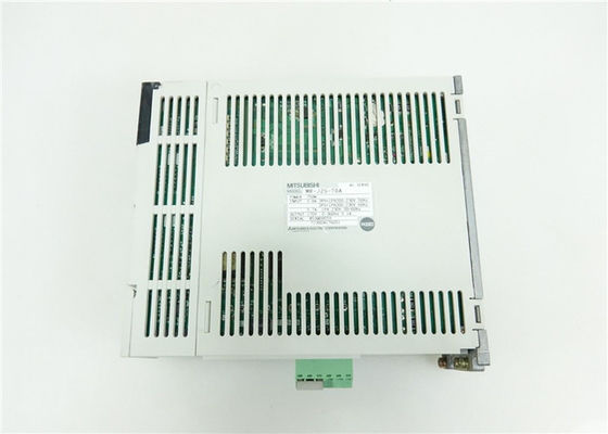 De Aandrijvings M.-j2s-70A AC SERVOversterker 200V van Mitsubishi Electric 750W NIEUW IN VOORRAAD