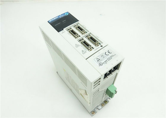 De Aandrijvings M.-j2s-70A AC SERVOversterker 200V van Mitsubishi Electric 750W NIEUW IN VOORRAAD
