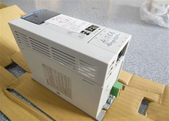 M.-j2s-40a-EG055 de Industriële Servo Servoversterker van Aandrijvingsmitsubishi