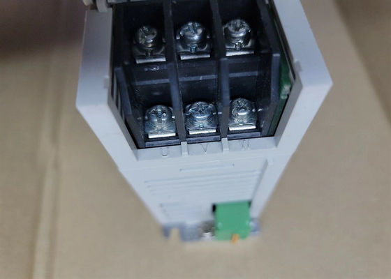 M.-j2s-70cp-S011 de Industriële Servo Servoversterker van Aandrijvingsmitsubishi
