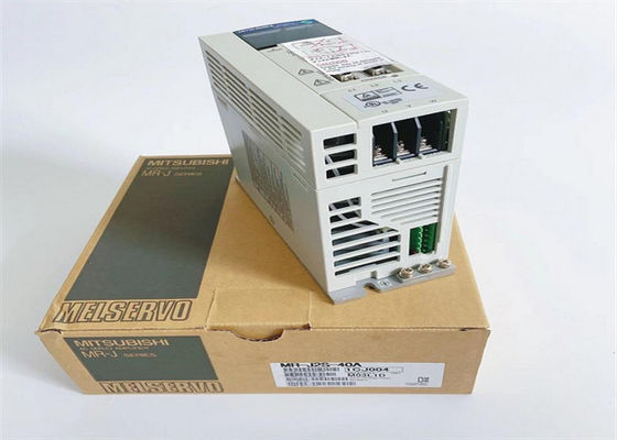 M.-j2s-40A AC de Industriële Servo Servoversterker 400W van Aandrijvingsmitsubishi