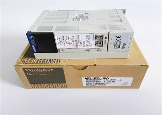 M.-j2s-40A AC de Industriële Servo Servoversterker 400W van Aandrijvingsmitsubishi