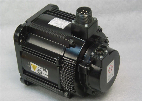 De NIEUWE ORIGINELE Industriële Yaskawa AC SERVOmotor 16.7A 1500RMP van sgmgv-20ADA21 1Pc