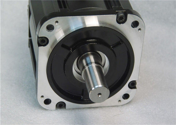 De NIEUWE ORIGINELE Industriële Yaskawa AC SERVOmotor 16.7A 1500RMP van sgmgv-20ADA21 1Pc