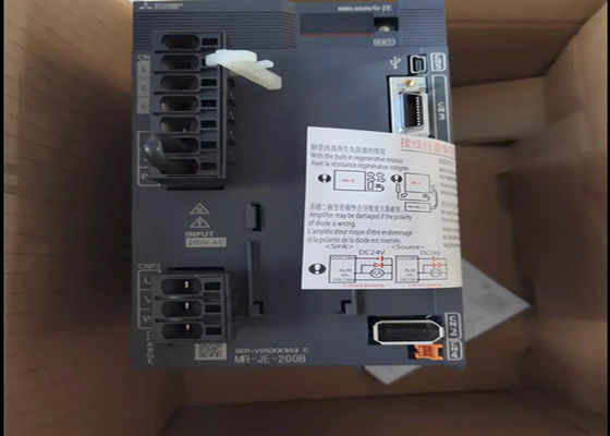 M.-je-200B de Servoversterker M.-JE MELSERVO M.-JE van Mitsubishi AC