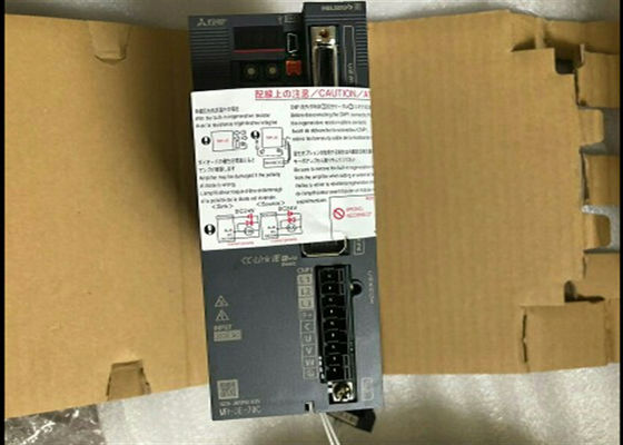 M.-je-70C de Servoversterker M.-JE MELSERVO M.-JE van Mitsubishi AC