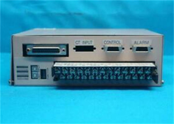 CONTROLEMECHANISME 24 VDC 8 de INPUT HEAT/COOL van de Omron e5ze-8vaampb-e TEMPERATUUR van LIJNpt100 OTO