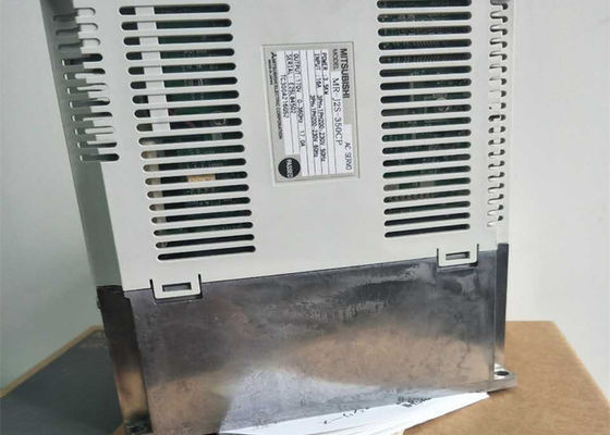 NIEUWE 3.5KW 3PH DE AANDRIJVINGS M.-J2S-350CP 200V 16A AC SERVOversterker VAN MITSUBISHI