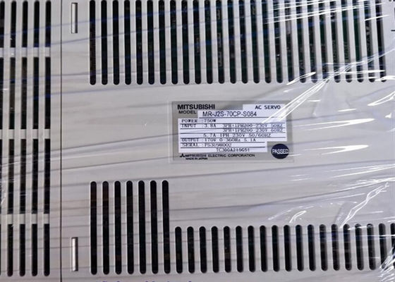 M.-j2s-70cp-S084 de Industriële Servoaandrijving 3PH 200-230VAC 50/60HZ 750W van Mitsubishi
