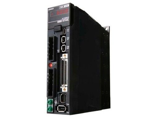 OMRON R88D-KT08H Servoac 200 de Leverings4.1a 230V Lading 750 W van ~ 230VAC