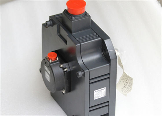 De Industriële Servomotor hc-UF202 3AC 110V 24A 2000R/MIN van Mitsubishi 2.0KW
