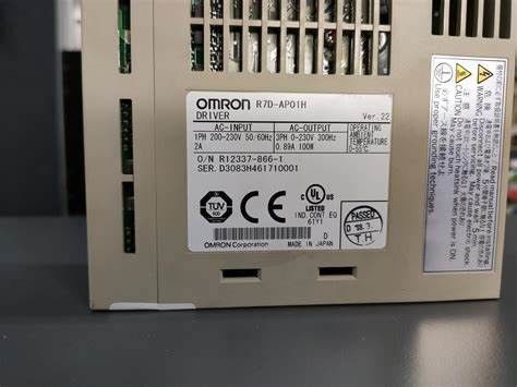 Servoac 200VAC de Leverings1a 200V Lading 100 W 230 van OMRON R7D-BP01H de enige fase van V