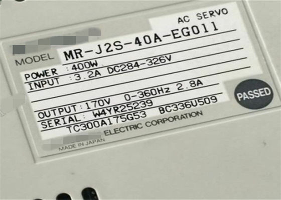 Industriële AC SERVO NIEUWE de Versterker M.-j2s-40a-EG011 Aandrijving 400W 170V 2.8A van Mitsubishi
