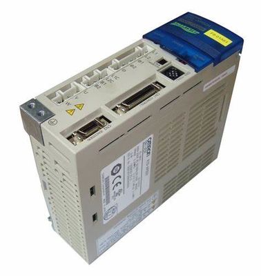 DE SERVOaandrijving 2.5-3.7AMP 80-115V 50/60HZ 200 WATTS 200 W VAN OMRON R7D-BP02L