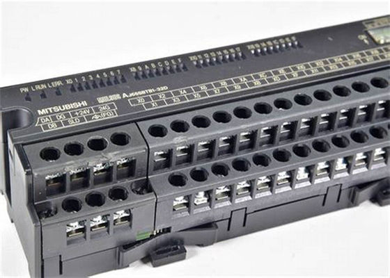 AJ65SBTB1-32D VERRE I/O MODULE 32 INPUT 24 VDC 45 DOCTORANDUS IN DE LETTEREN ÉÉN DRAADtype