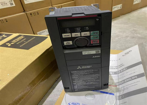 Fr-a820-30k-1 veranderlijke Frequentieomschakelaar Mitsubishi 30 kW In drie stadia 200-240 V
