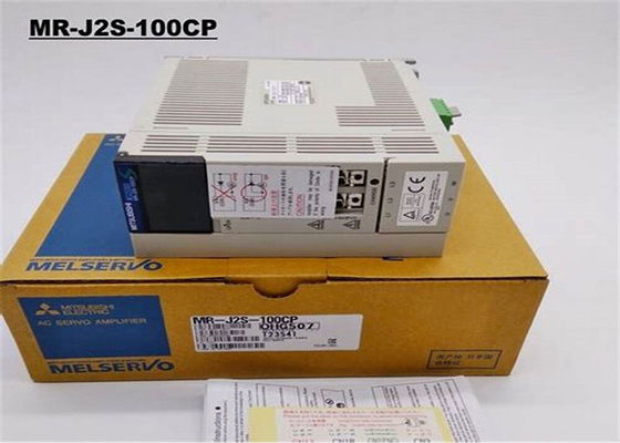 DE SERVOversterker VAN MITSUBISHI M.-J2S-100CP MET MOTIElijst 1 KW 200 V
