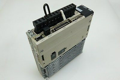 De gloednieuwe Krachtige Servoaandrijving van Yaskawa sgdv-2R8A11B AC 220V