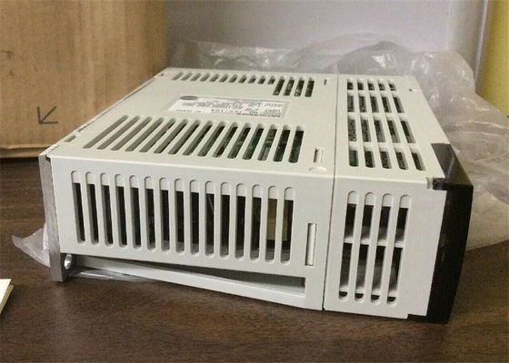 Servo de Aandrijvings M.-j2s-10A 170V NIEUWE Versterker van Mitsubishi 100W CNC AC in voorraad