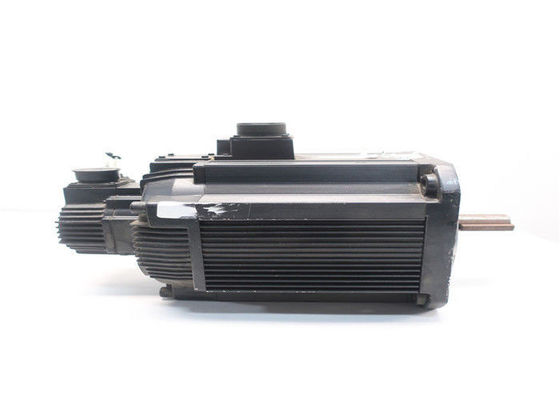 Sgmdh-45a2b-YR12 de Industriële Servomotor 1500rpm 32.4a 200v-ac 4500w 28.4nm van Yaskawa